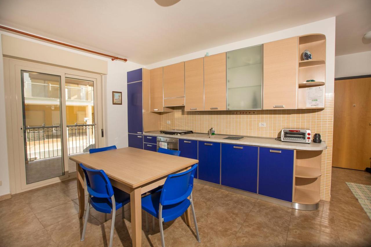 La Finestra Blu Appartement Marina di Ginosa Buitenkant foto